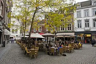 Uitgaansplein Sint Amorsplein