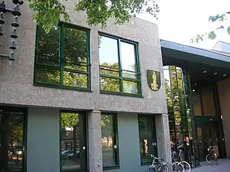 Detail van het gemeentehuis