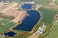 Recreatieplas met camping St. Leoner See (direct ten noorden van St. Leon)