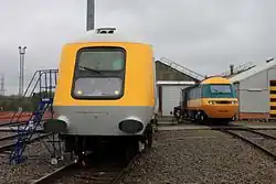 Prototype (links) en serieproductie (rechts).