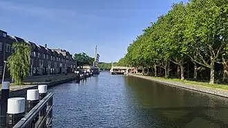 Nieuwe brug in aanbouw