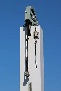 Evenwichtswiel op een heftoren