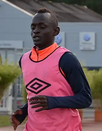 Mbengue in 2017 als speler van SM Caen