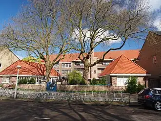 Schoolcomplex (april 2016)