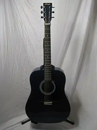 Een akoestische gitaar van Stagg