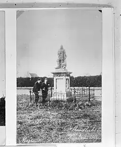 Het monument op de oorspronkelijke locatie