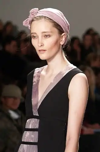 Iekeliene Stange tijdens de New York Fashion Week in februari 2007