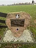 gedenksteen Joe Huntley Marlowe[1]