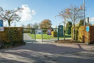 Toegang tot de begraafplaats