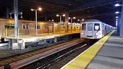 R44 op Station St. George