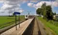 Rode Arriva GTW op het station