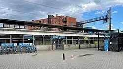 Het station (2023)