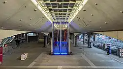 Doorgang onder de sporen