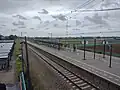 Het station gezien vanaf de loopbrug.