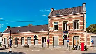 Het voormalige stationsgebouw