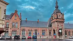 Het oude stationsgebouw