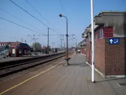 Zicht op perron 1 (2010)