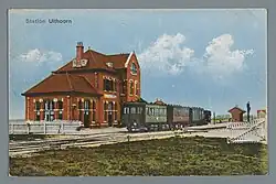 Station Uithoorn met een trein, kort na de opening in 1914.