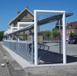 Fietsenstalling (foto 2010)