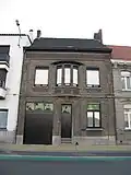Burgerwoning met garage