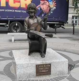 Monument voor Luke Kelly in Dublin