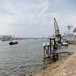 Steiger Vosseveer bij Hotel Kinderdijk