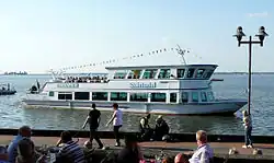 Excursieboot (met elektrische motor)