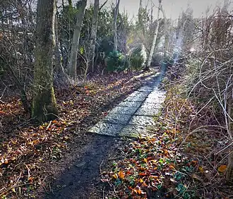 Het gangpad van de gesloopte Schoterlandse Kruiskerk