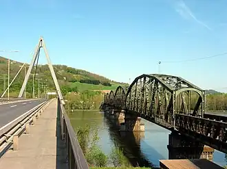 Brug over de Donau bij Steyregg