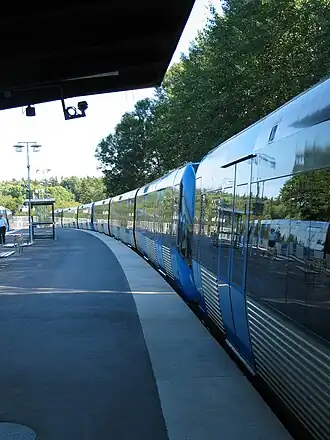 De trein naar het westen met de blik richting centrum