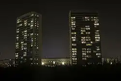 Stoker en Brander bij avond (2016)