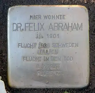 Stolperstein in Berlijn voor Felix Abraham, Joodse arts bij het Institut für Sexualwissenschaft