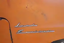 Land Cruiser (1950), embleem