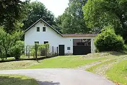 Huis in het dorp (2014)