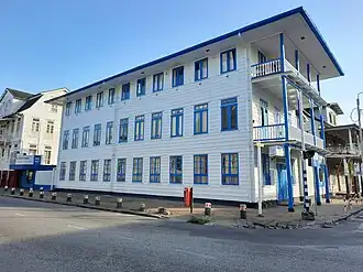 Hoofdkantoor in Paramaribo