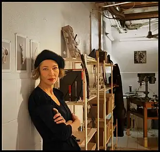 Susanne Klemm in haar atelier (2008)