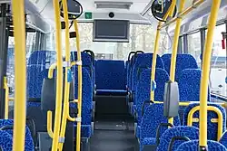 Interieur van linksstaande Ambassador voor Syntus Overijssel