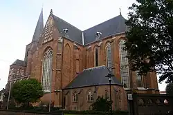 Zuidertransept en koor
