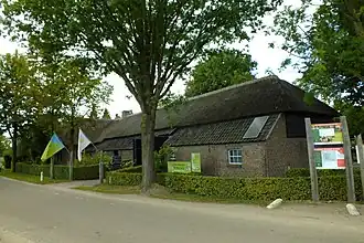 Bezoekerscentrum van natuurgebied Maashorst in Slabroek