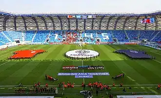 Het Al-Maktoumstadion, kort voor de aftrap van Thailand-Bahrein tijdens de Asiacup 2019