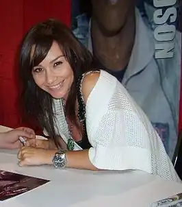 Harris op een conventie in 2008