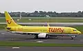TUIfly Boeing 737-800 in de oude kleuren op Düsseldorf Airport