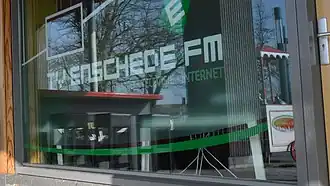 Studio- en redactiepand van TV Enschede FM in de vernieuwde wijk Roombeek in Enschede.