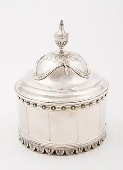 Zilveren tabakspot in Lodewijk XVI stijl, 1784