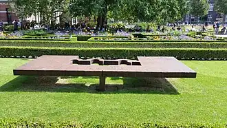 Tafel van Omar Kyayyám versie III Rijksmuseumtuinen augustus 2018