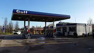 Een benzinestation van Gulf in 2015 (Urk)