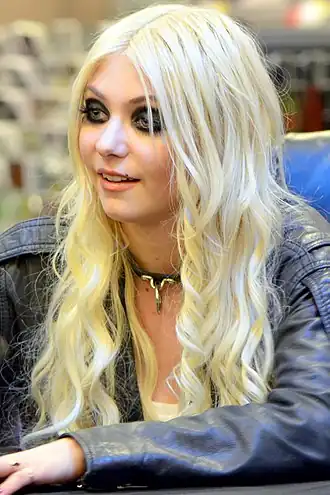 Taylor Momsen in 2011