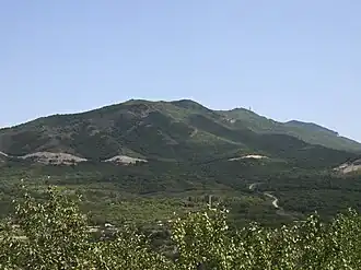 Bergen in Nationaal park Tbilisi, gezien vanaf Mtscheta