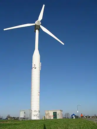 Een windturbine in Landsmeer