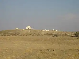 Tell Fecheriye gezien vanuit het oosten